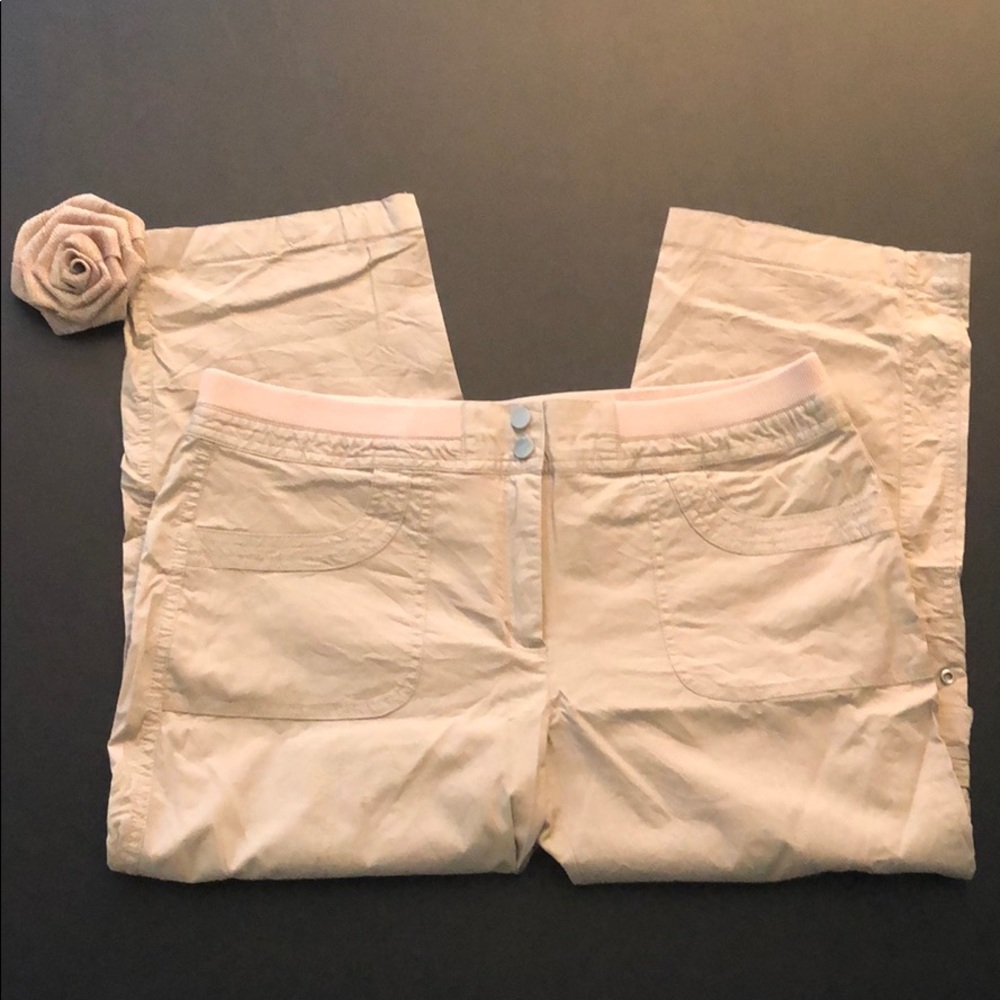 Khaki capris